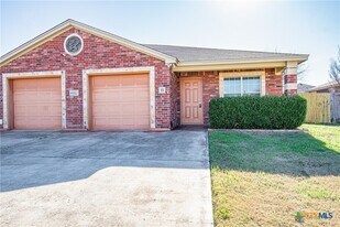 4102 Cambridge Dr in Killeen, TX - Building Photo