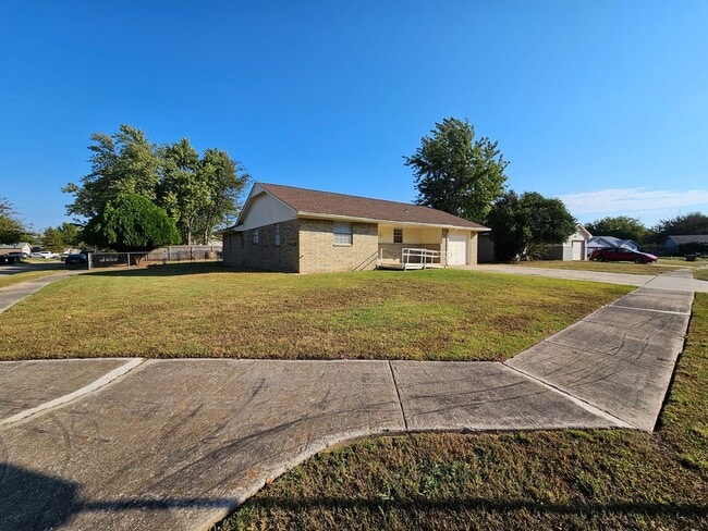 1515 Elk Cir