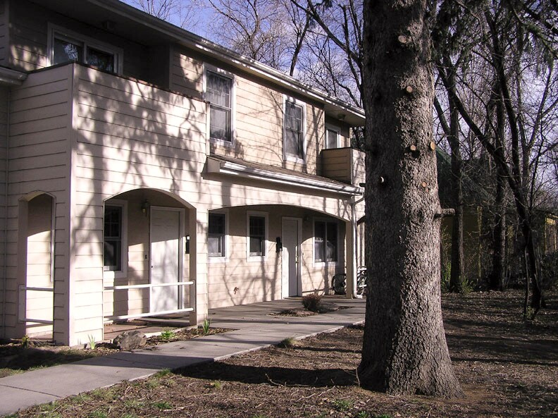 1008 Remington St, Unit B in Fort Collins, CO - Foto de edificio