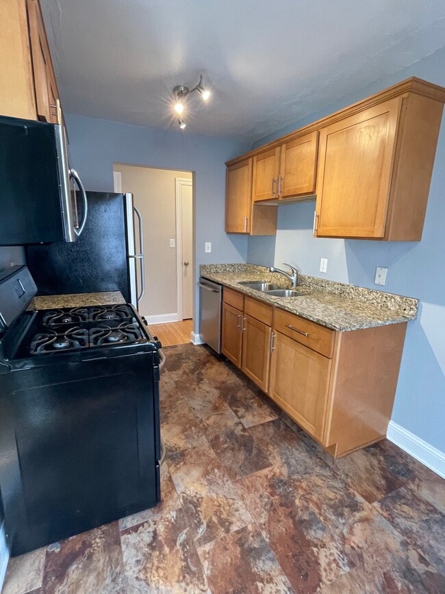 1621 7th St W in St. Paul, MN - Building Photo - Building Photo