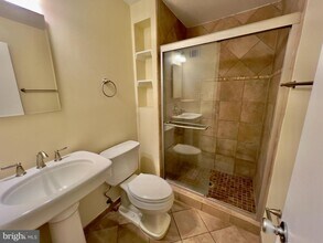 3148 Hartwick Ln in Fairfax, VA - Building Photo - Building Photo