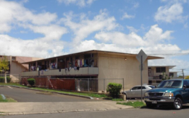 94-125 Pupukahi St in Waipahu, HI - Foto de edificio - Building Photo