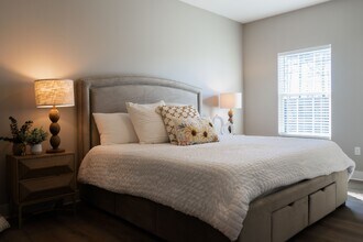 The Retreat Biloxi in Biloxi, MS - Foto de edificio - Building Photo