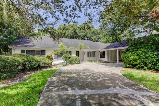 10406 Reclinata Ln in Tampa, FL - Building Photo - Building Photo