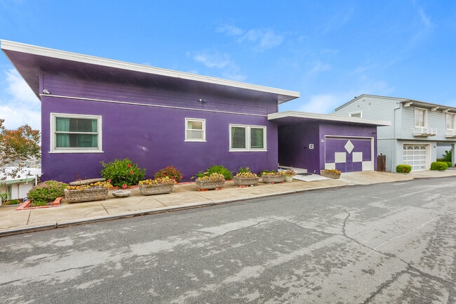 property at 80 Canyon Dr