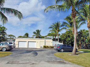 4667 SE Binnacle Way in Stuart, FL - Building Photo - Building Photo