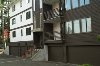 4300 35th Ave W in Seattle, WA - Building Photo - Other