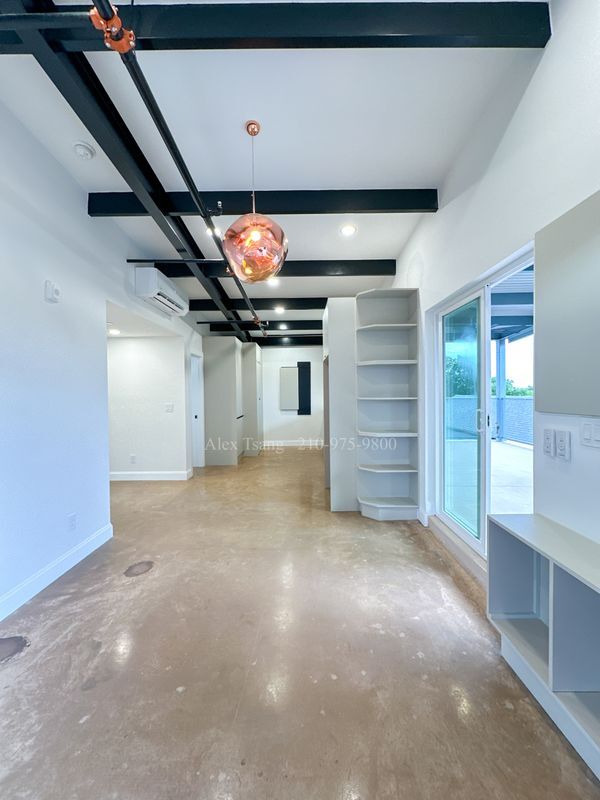 630 Montana St in San Antonio, TX - Building Photo - Building Photo