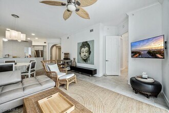 700 Bentwater Cir in Naples, FL - Building Photo - Building Photo