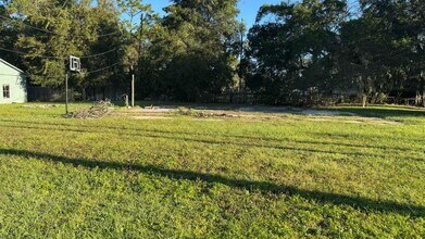 289 Ashley St in Groveland, FL - Building Photo - Building Photo