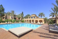 Building Photo - Torrey Hills Apartamentos in San Diego, California
