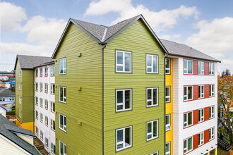 Shiloh Apartments in Tacoma, WA - Foto de edificio - Building Photo