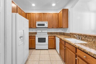 4891 Bonsai Cir in Palm Beach Gardens, FL - Building Photo - Building Photo