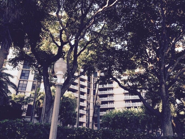 property at 1121 Crandon Blvd