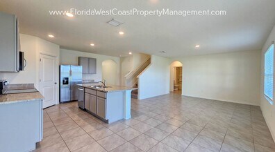 5104 Sultana Cv in Bradenton, FL - Building Photo - Building Photo