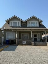 563 San Francisco Ave in Pomona, CA - Building Photo