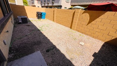 1437 N 80th Ln in Phoenix, AZ - Building Photo - Building Photo