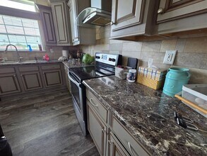 13502 County Rd 109E-1 in Lady Lake, FL - Building Photo - Building Photo