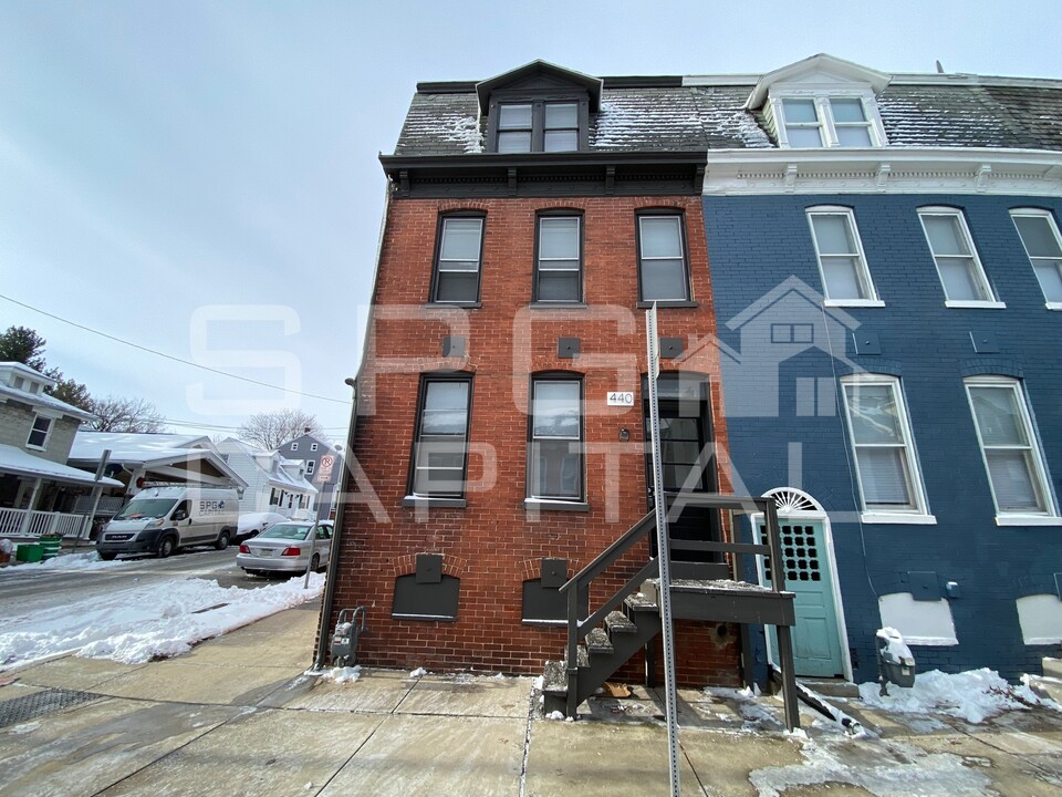 440 Juniper St in York, PA - Building Photo