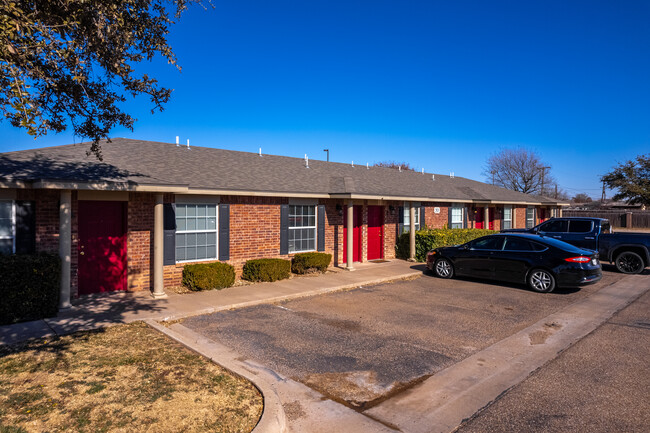 LaSalle West in Lubbock, TX - Building Photo - Building Photo