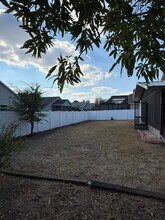 1717 Powder Ridge Dr in Valrico, FL - Foto de edificio - Building Photo