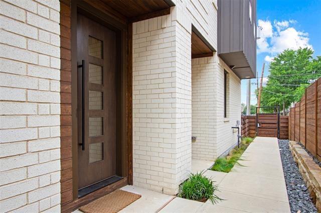 property at 1944 Kearney Ct