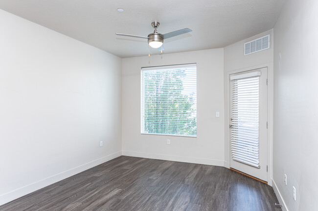 Canyon View Crossing in Orem, UT - Building Photo - Interior Photo