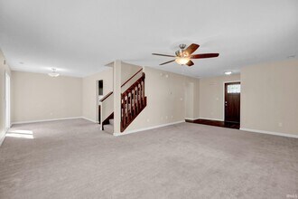 1507 W Edinburgh Bend in Bloomington, IN - Building Photo - Building Photo