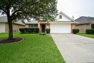 21315 Pepperberry Trail in Spring, TX - Building Photo