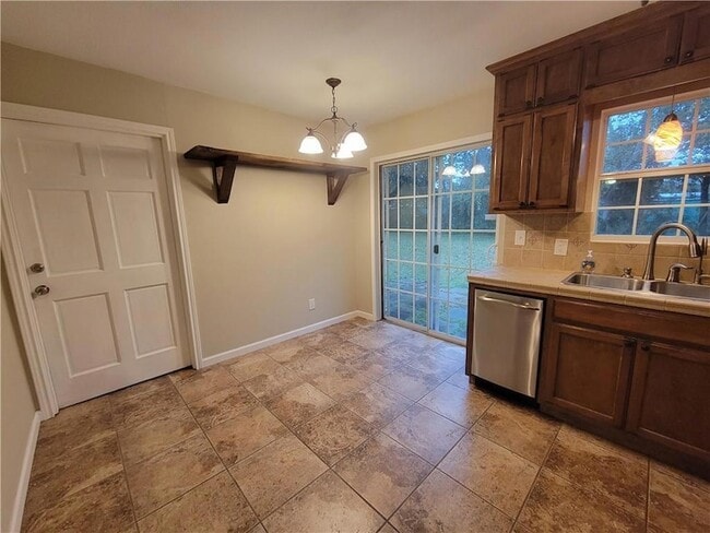 609 Cottonwood St, Unit A in Lockhart, TX - Building Photo - Building Photo