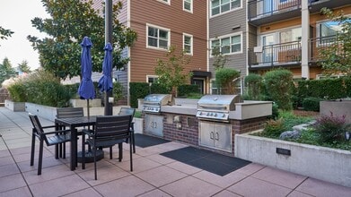 Urbana in Seattle, WA - Building Photo - Building Photo