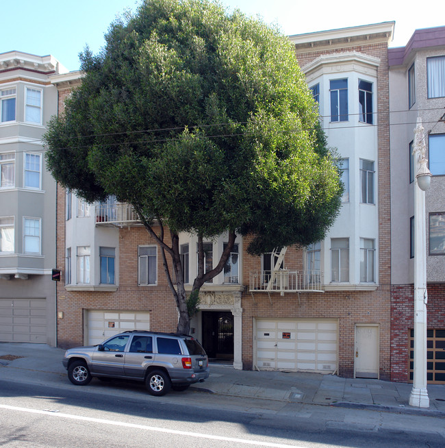 2656 Van Ness in San Francisco, CA - Building Photo - Building Photo