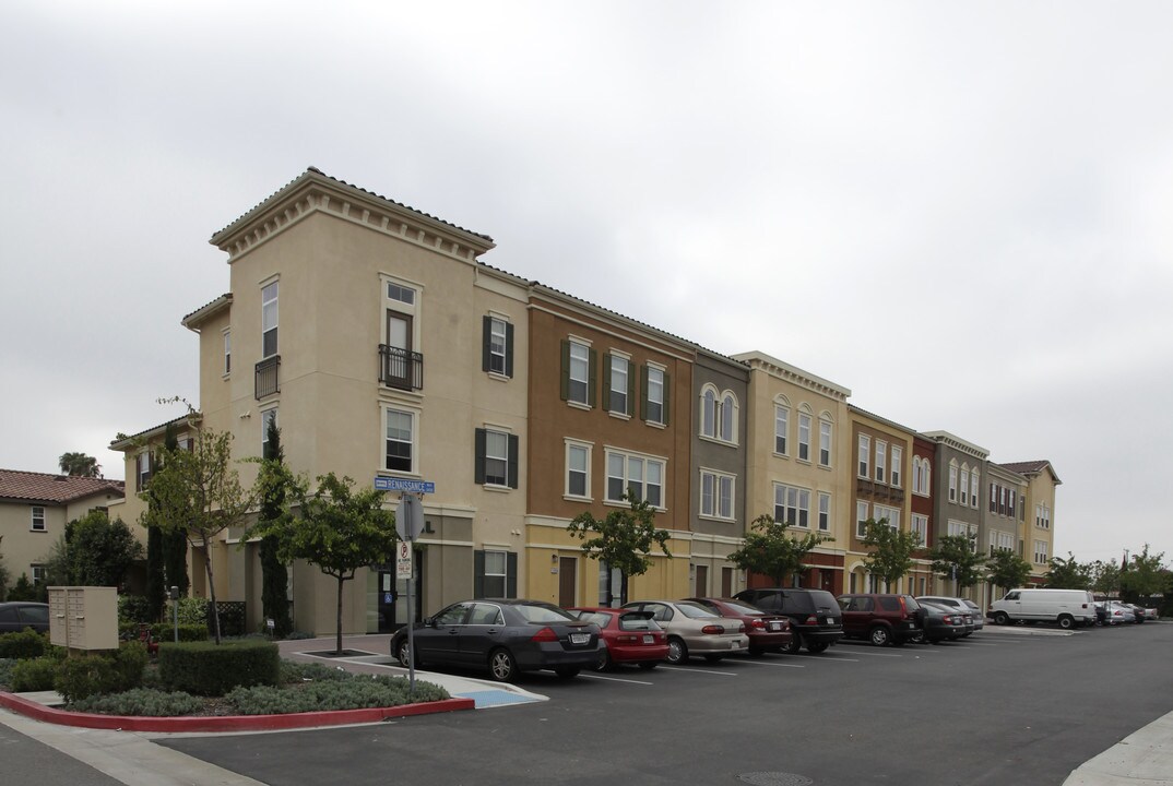 Beachwood Plaza in Stanton, CA - Building Photo