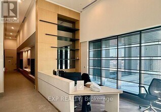 1007 The Queensway in Toronto, ON - Building Photo - Building Photo