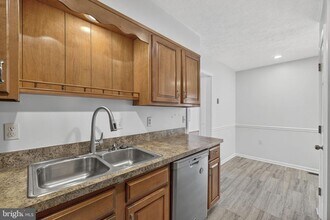 1984 Cidermill Ln in Winchester, VA - Building Photo - Building Photo