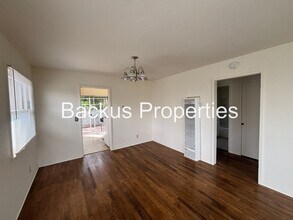 1129 Hellam St in Monterey, CA - Building Photo - Building Photo