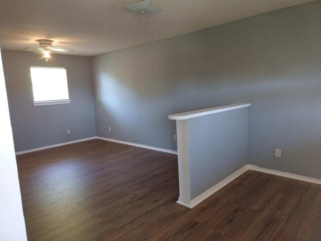 Glenwood Apartments in Huntsville, TX - Building Photo - Building Photo