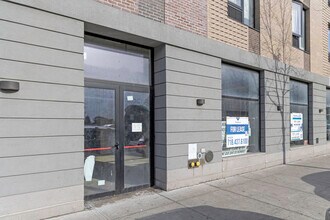 Tremont Residences in Bronx, NY - Foto de edificio - Building Photo