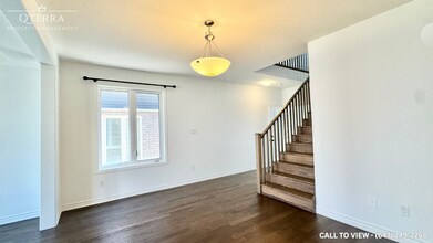 35 William Nador St in Kitchener, ON - Building Photo - Building Photo