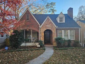 245 Lindbergh Drive NE in Atlanta, GA - Building Photo