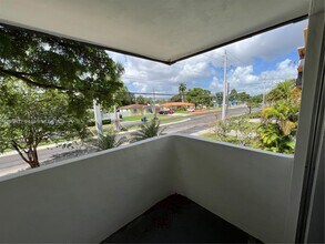 465 S Royal Poinciana Blvd in Miami Springs, FL - Building Photo - Building Photo