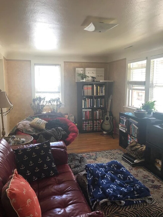 340 S Grand Ave in Pullman, WA - Foto de edificio - Building Photo