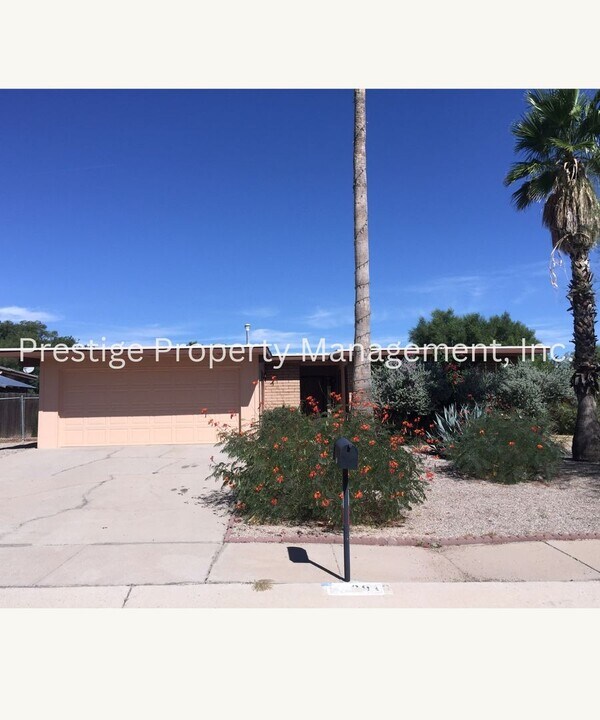 2910 W Verona Pl in Tucson, AZ - Building Photo