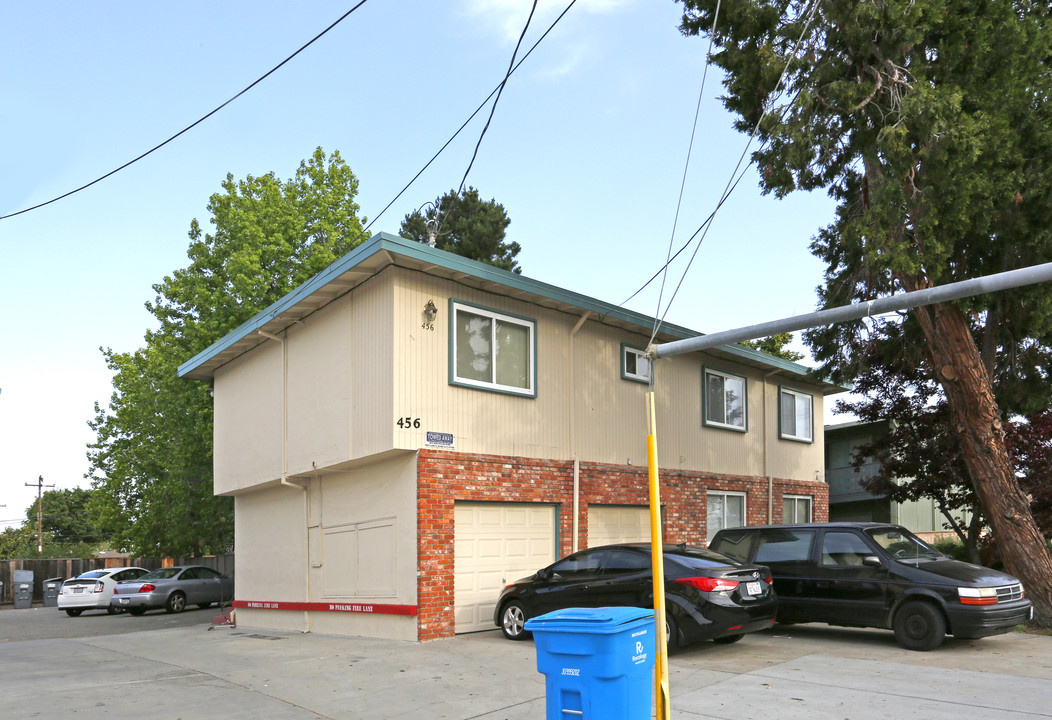 456 N Winchester Blvd in Santa Clara, CA - Building Photo