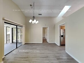 5022 Cypress Trace Dr in Tampa, FL - Building Photo - Building Photo