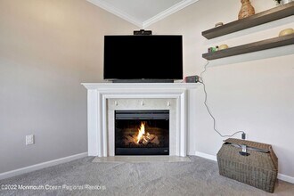 631 Sloan Ct in Matawan, NJ - Building Photo - Building Photo