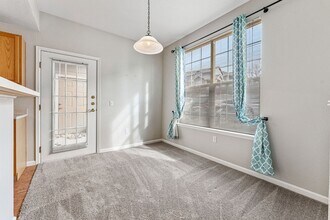 7440 S Blackhawk St in Englewood, CO - Building Photo - Building Photo