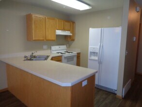 3955 Olympic Blvd in Billings, MT - Building Photo - Building Photo