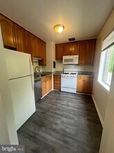 4120 Mangalore Dr in Annandale, VA - Building Photo - Building Photo