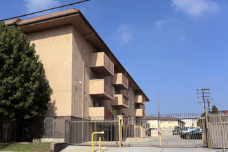 Atlantic Towers in Alhambra, CA - Building Photo - Building Photo